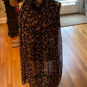 Long maxi leopard skirt